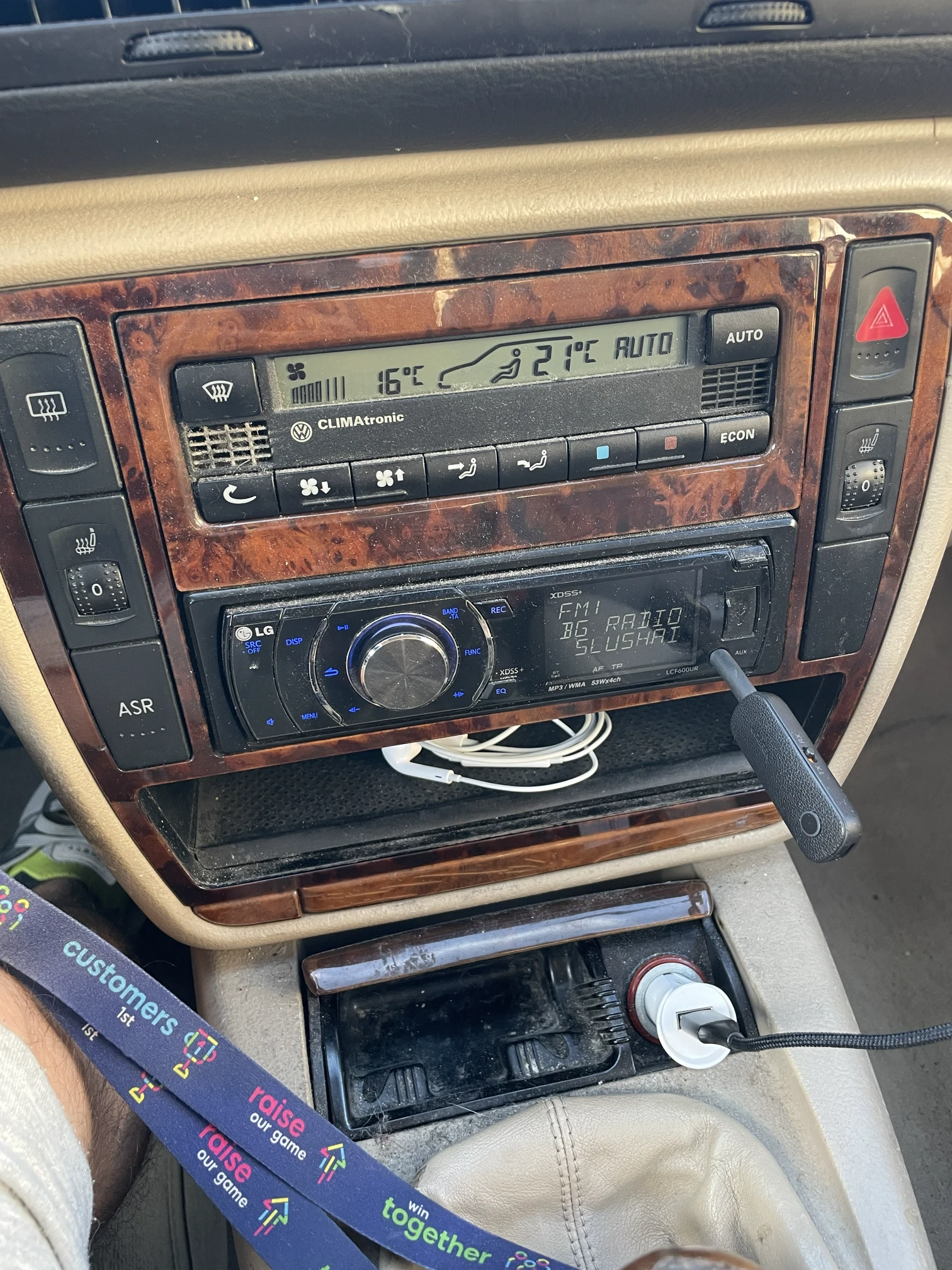 VW Passat, снимка 15 - Автомобили и джипове - 55545614