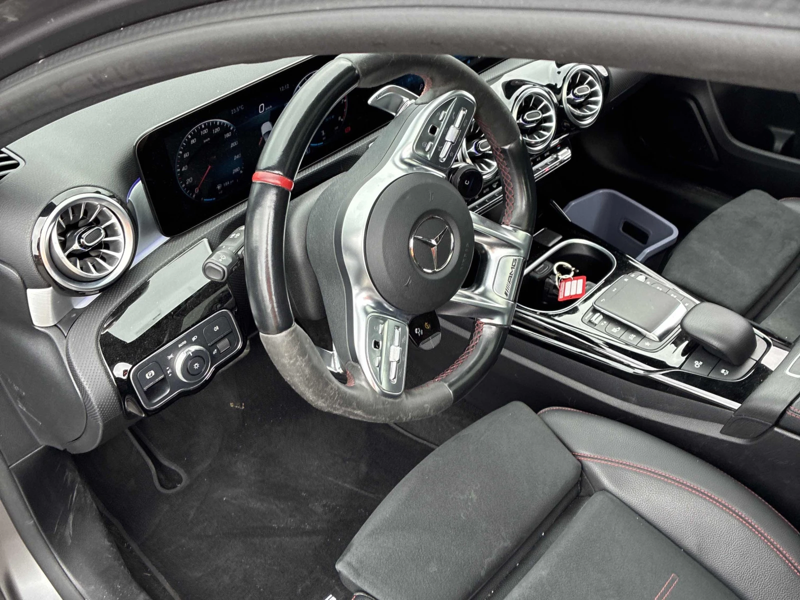 Mercedes-Benz A 35 | Mobile.bg � ����������� 5