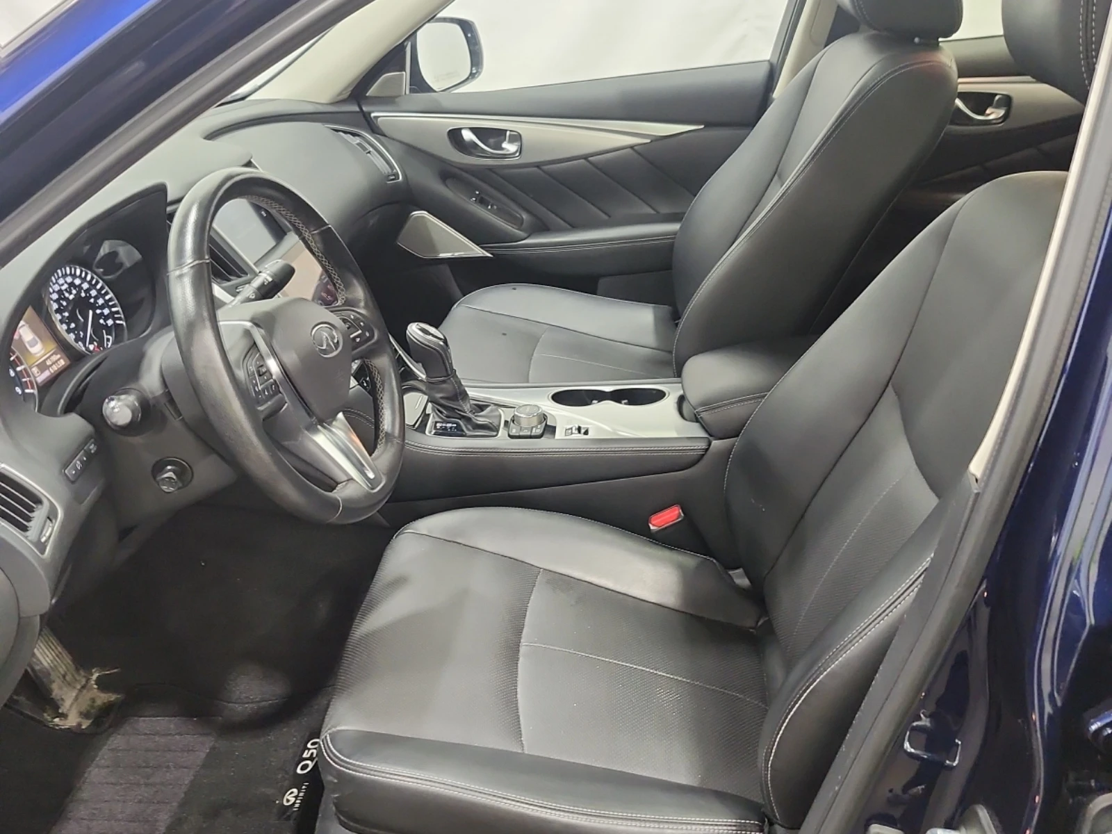 Infiniti Q50 ��������� ���� �� �� | Mobile.bg � ����������� 5