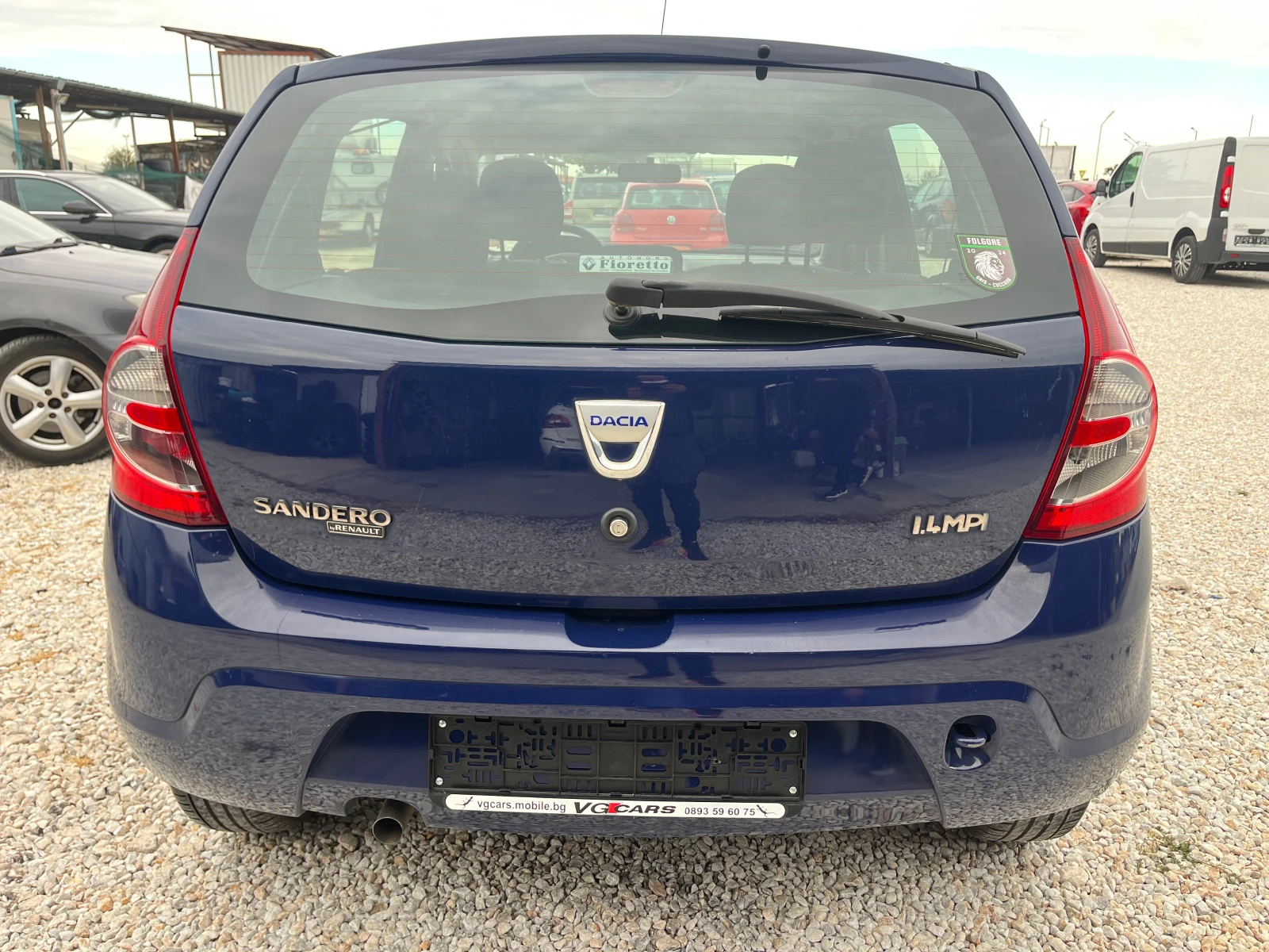 Dacia Sandero 1.4i-75kc-GAZ, ЛИЗИНГ, снимка 6 - Автомобили и джипове - 56225914