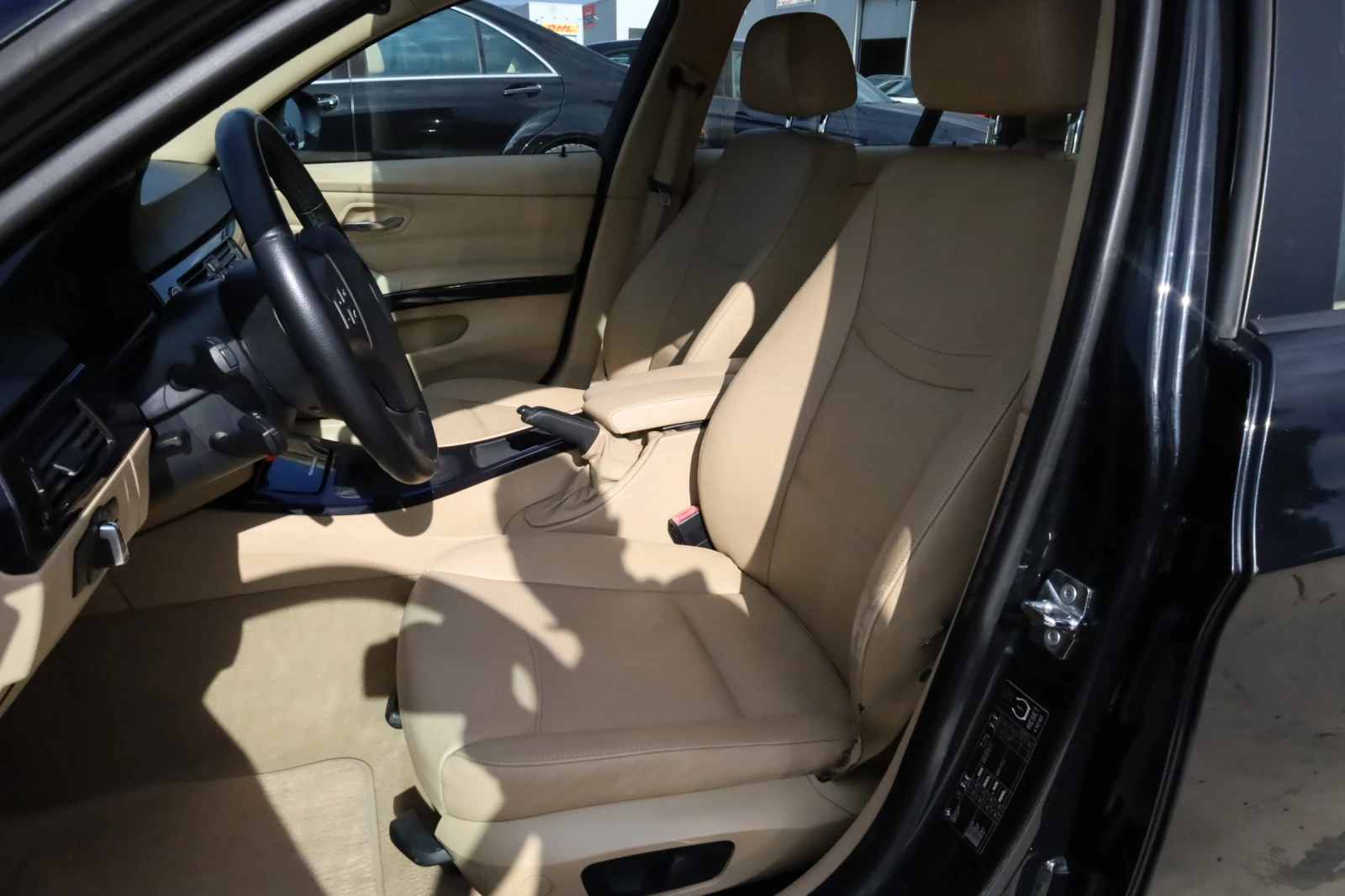BMW 320 320D ЛИЗИНГ БЕЗ ПЪРВОНАЧАЛНА ВНОСКА, снимка 9 - Автомобили и джипове - 56328157