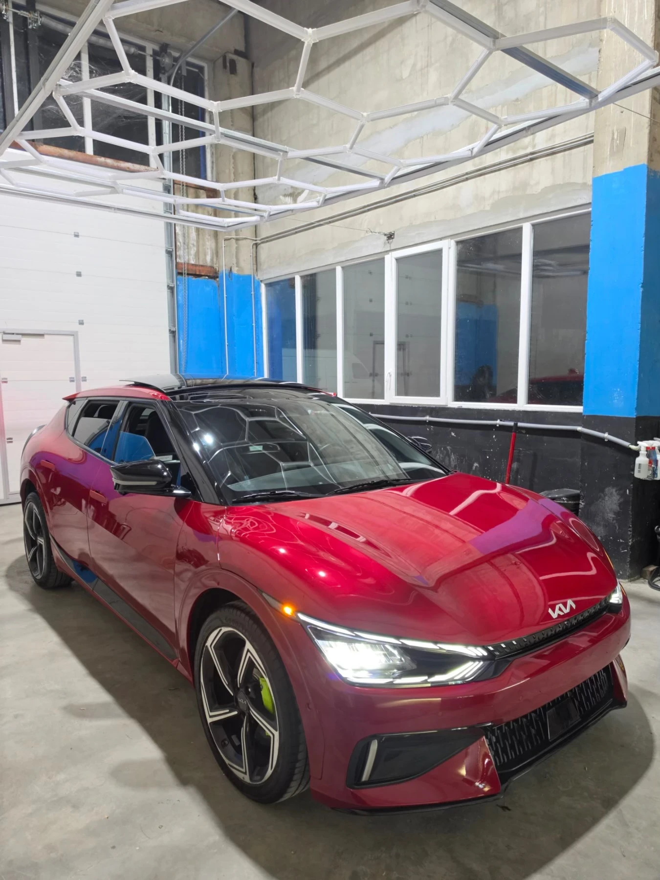 Kia EV6 GT, снимка 8 - Автомобили и джипове - 56605181