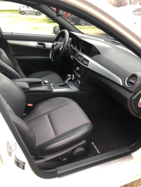 Mercedes-Benz 250 CDI/AMG-PAKET/4 MATIC/FULL/УНИКАТ-ШВЕЙЦАРИЯ, снимка 14