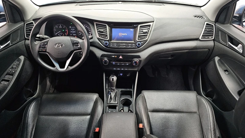 Hyundai Tucson 2.0 4WD STYLE autogeorge.com, снимка 7 - Автомобили и джипове - 51903390