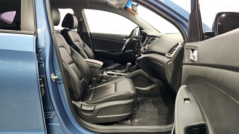 Hyundai Tucson 2.0 4WD STYLE autogeorge.com, снимка 10 - Автомобили и джипове - 51903390