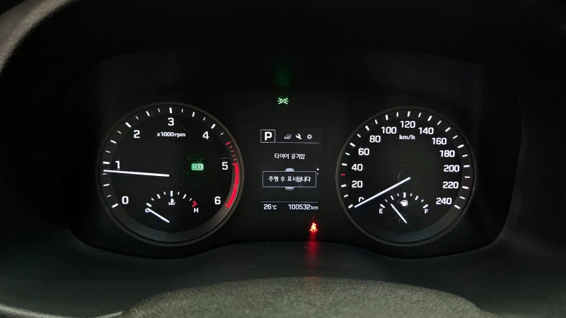 Hyundai Tucson 2.0 4WD STYLE autogeorge.com, снимка 8 - Автомобили и джипове - 51903390