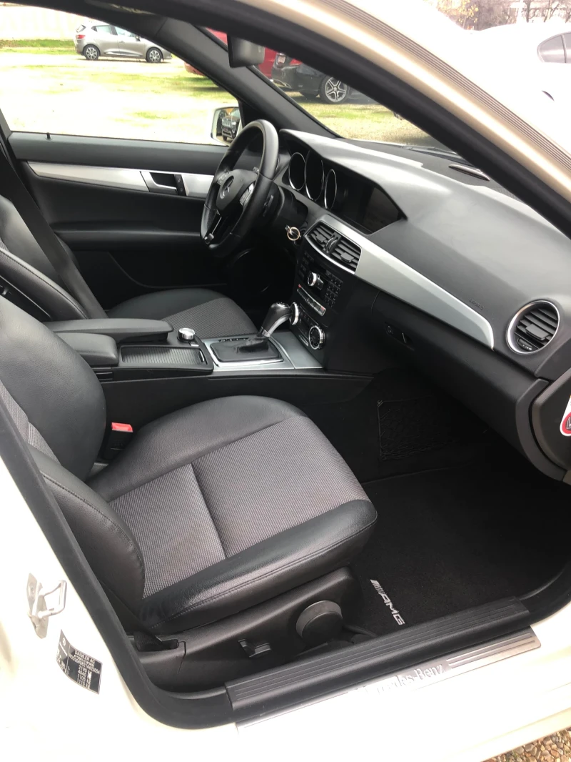 Mercedes-Benz 250 CDI/AMG-PAKET/4 MATIC/FULL/УНИКАТ-ШВЕЙЦАРИЯ, снимка 14 - Автомобили и джипове - 52774097