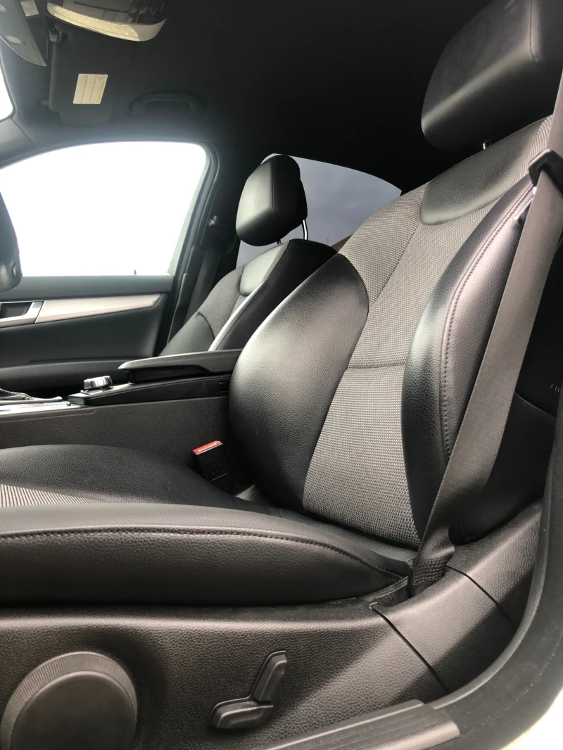 Mercedes-Benz 250 CDI/AMG-PAKET/4 MATIC/FULL/УНИКАТ-ШВЕЙЦАРИЯ, снимка 10 - Автомобили и джипове - 52774097