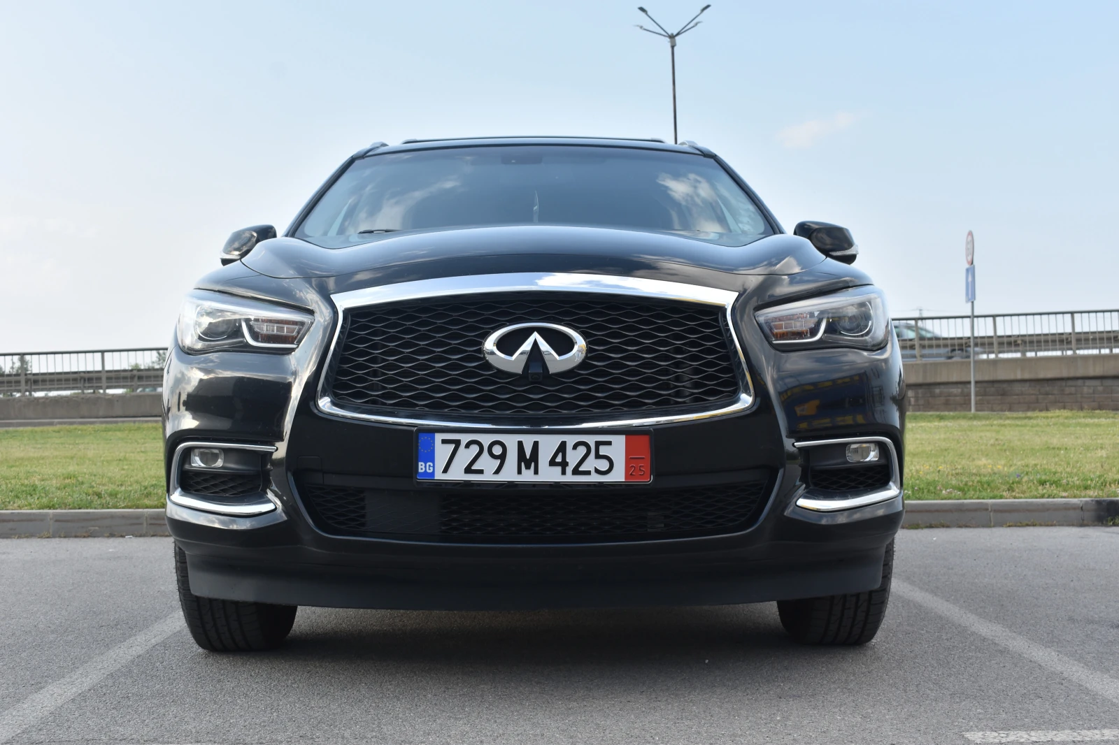 Infiniti QX60, снимка 1