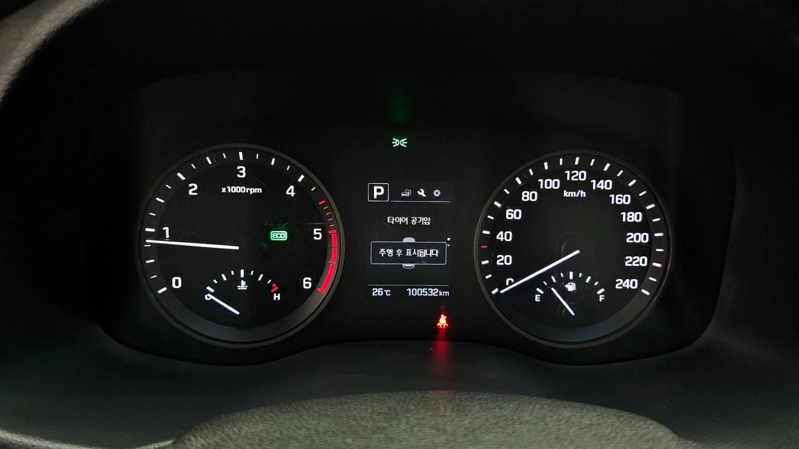 Hyundai Tucson 2.0 4WD STYLE - изображение 8