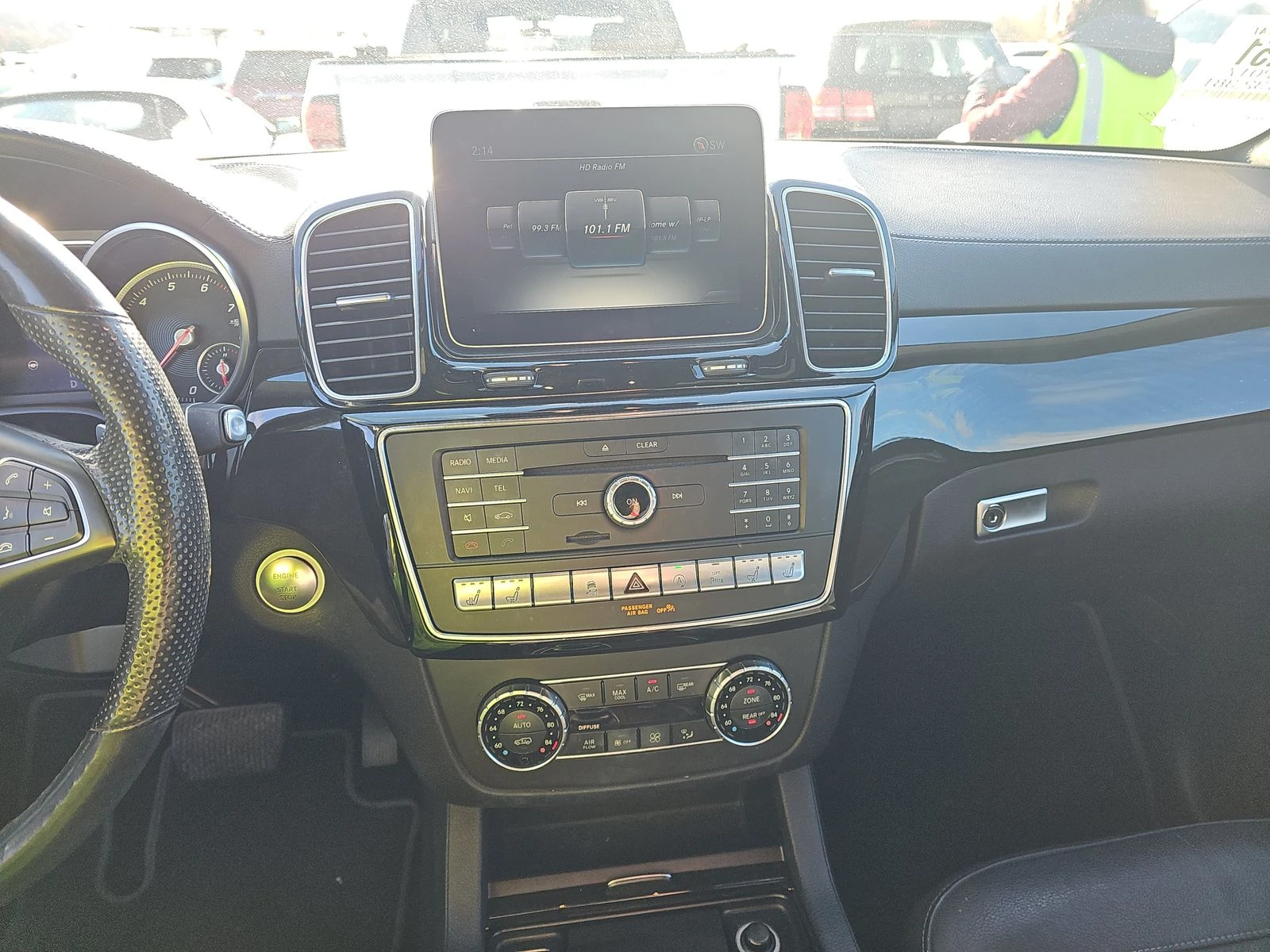 Mercedes-Benz GLS 500 AMG* PACK* HARMON* KARDON* ПОДГРЕВ* ОБДУХВАНЕ* МАС - изображение 9