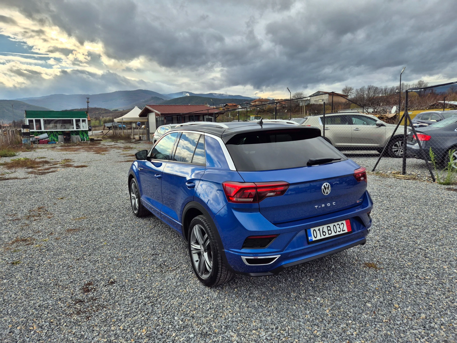 VW T-Roc 2.0TDI* R-Line* 4×4*  - изображение 6