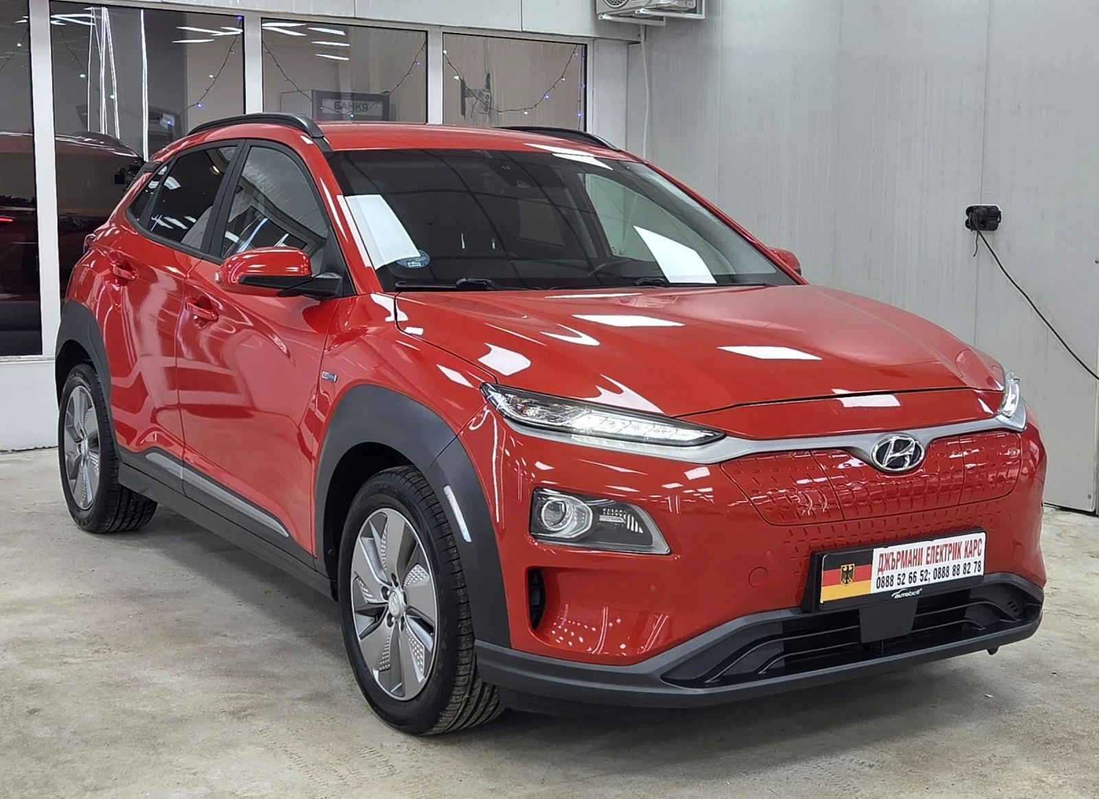 Hyundai Kona 64KWh/Premium/Blue Link