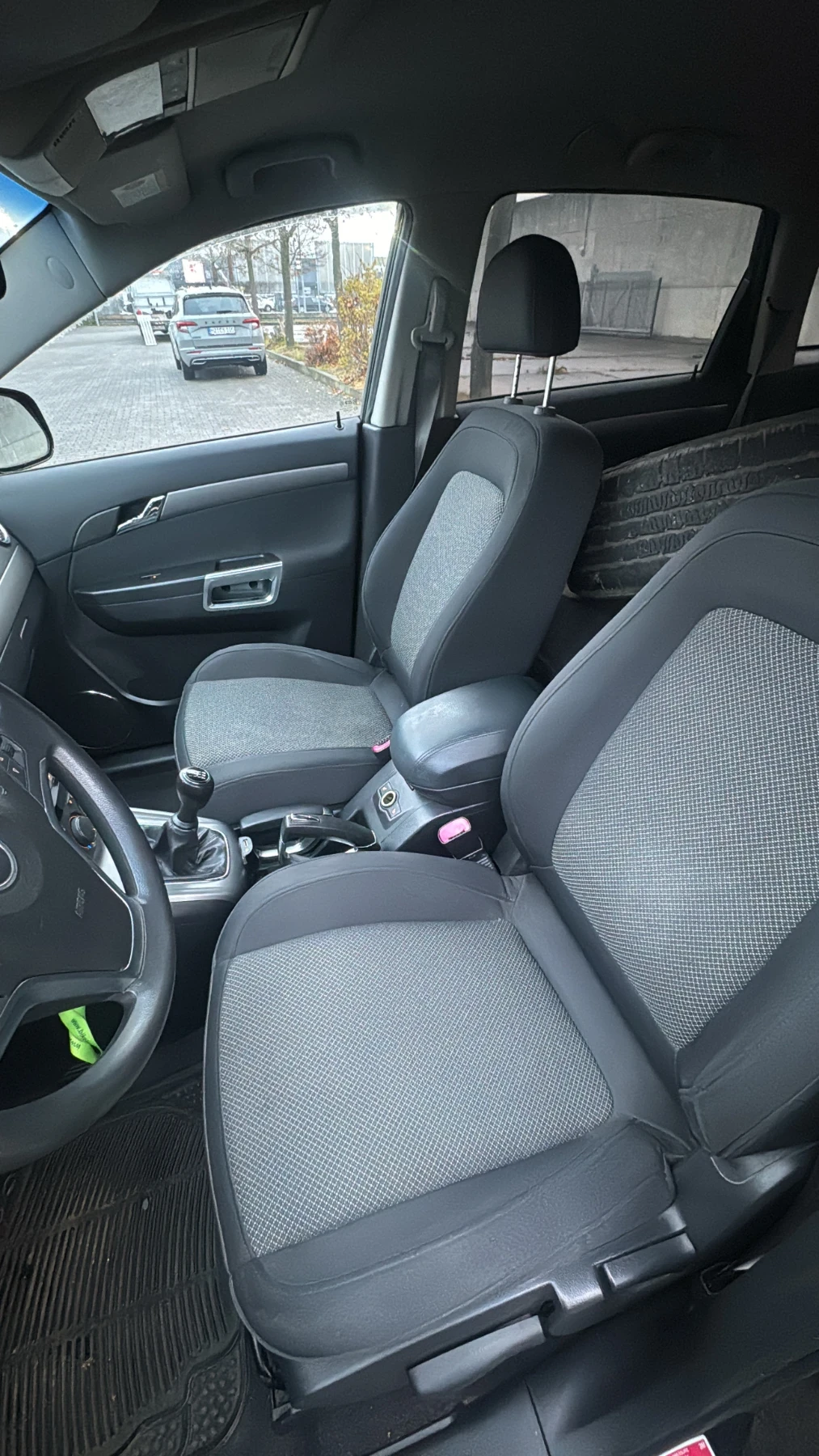 Opel Antara Като нов, снимка 7 - Автомобили и джипове - 53708156