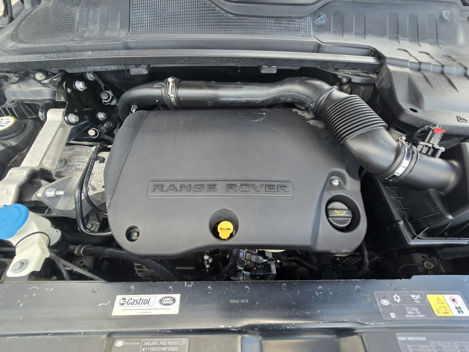 Land Rover Range Rover Evoque 2.2TD4 , снимка 14 - Автомобили и джипове - 54834590
