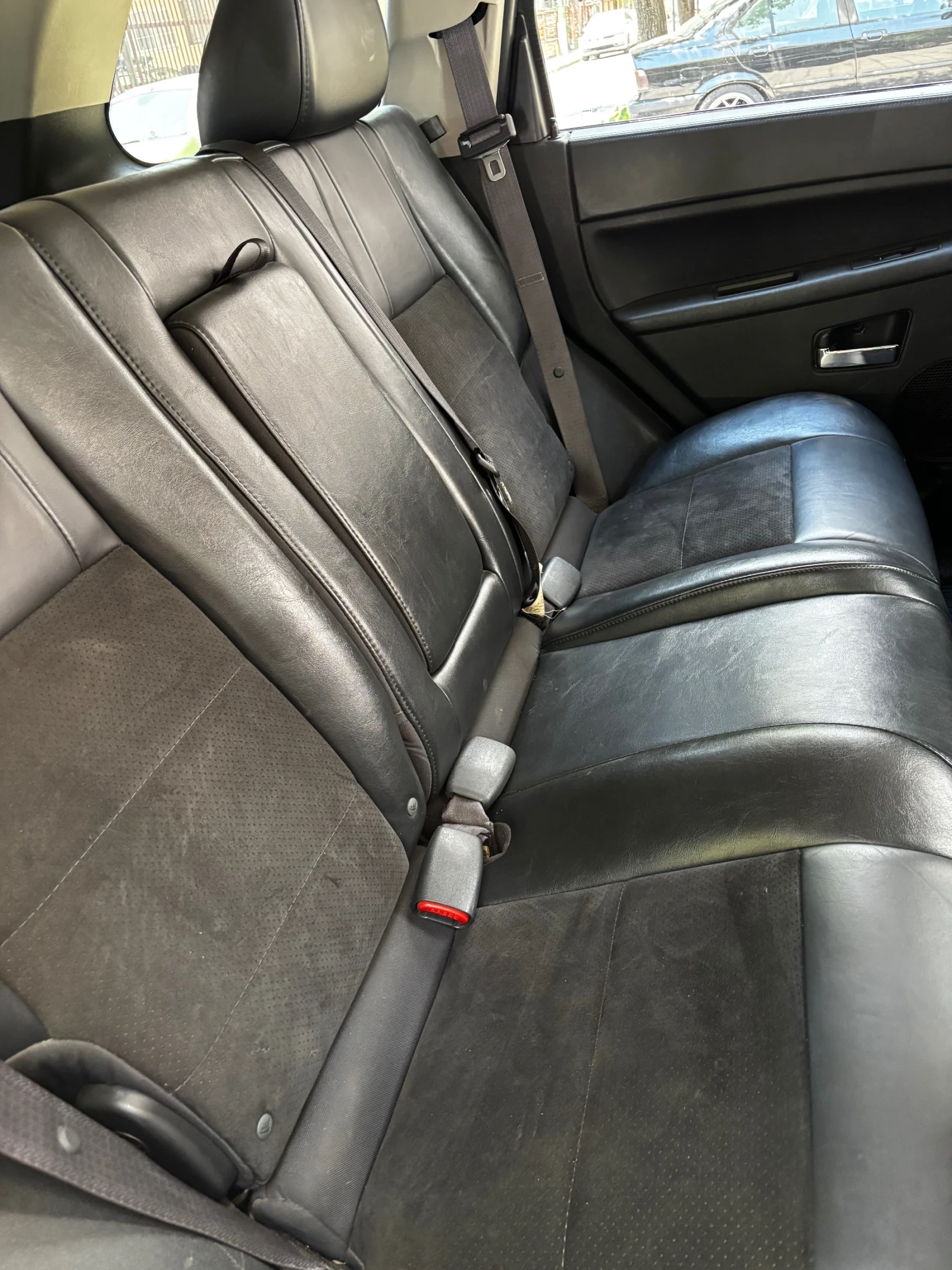 Jeep Grand cherokee S Limited, Комплект зимни и летни гуми., снимка 9 - Автомобили и джипове - 55069710