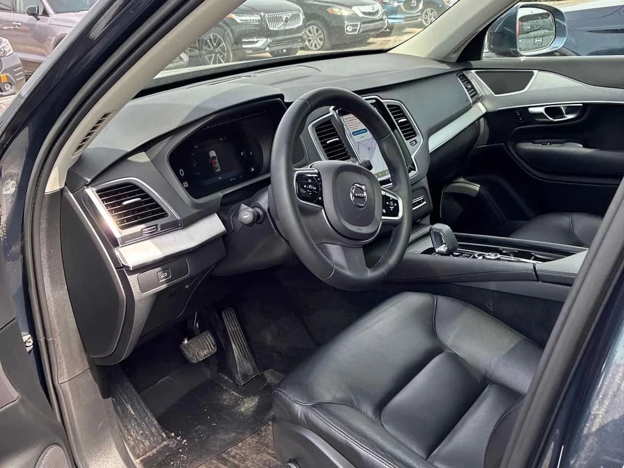 Volvo Xc90 Core | CARFAX | БЕЗ ПЪРВОНАЧАЛНА ВНОСКА, снимка 8 - Автомобили и джипове - 55081745
