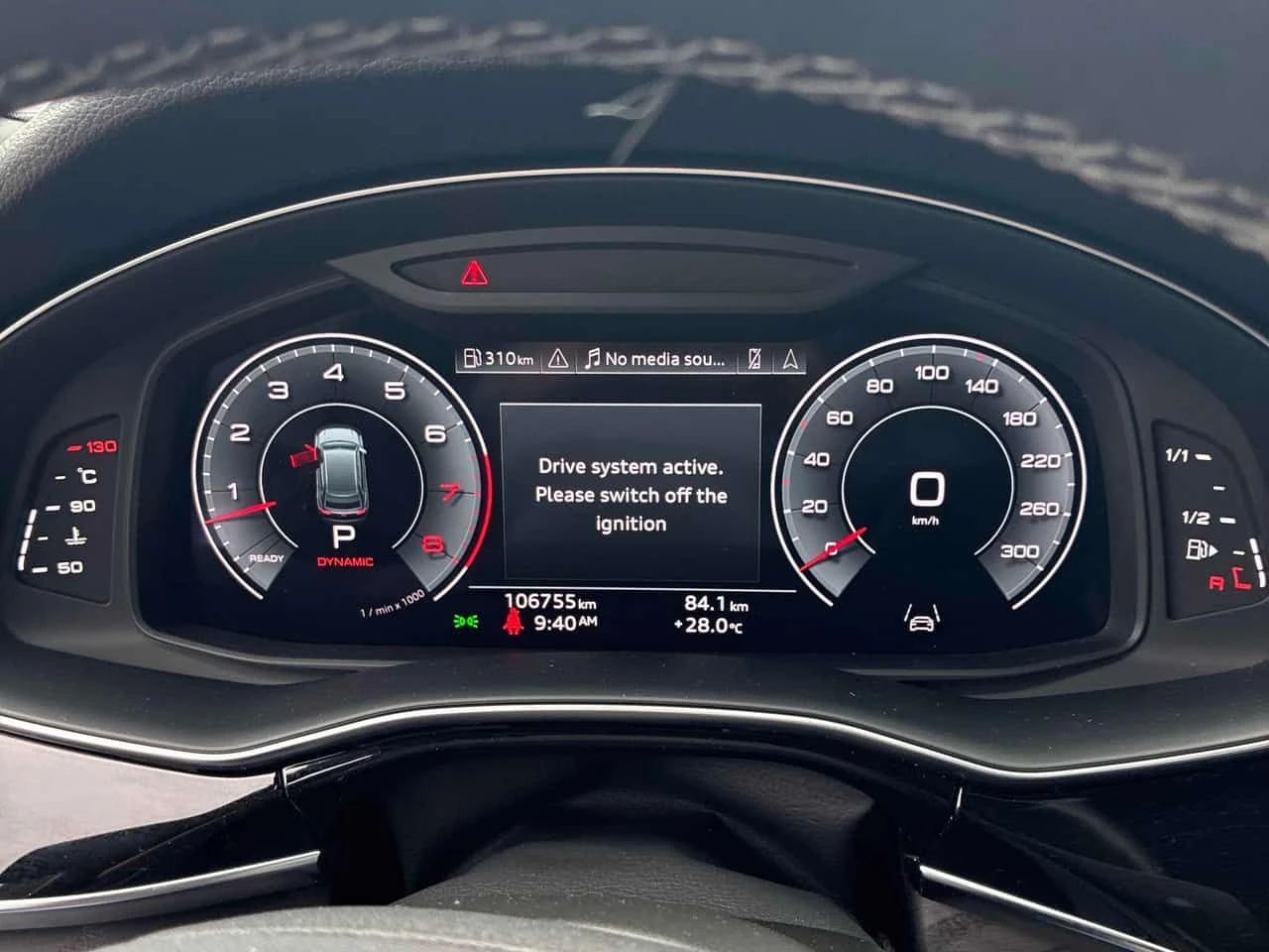 Audi Q8 * Progressiv * CARFAX * ОПЦИЯ ЗА ФИНАНСИРАНЕ, снимка 8 - Автомобили и джипове - 55399149