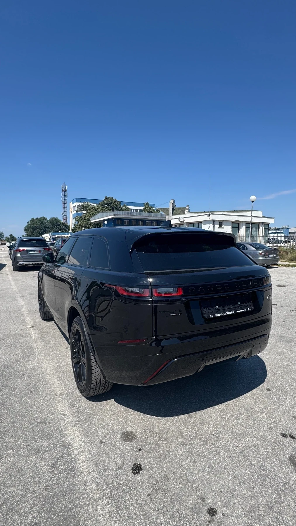 Land Rover Range Rover Velar, снимка 4 - Автомобили и джипове - 55808384