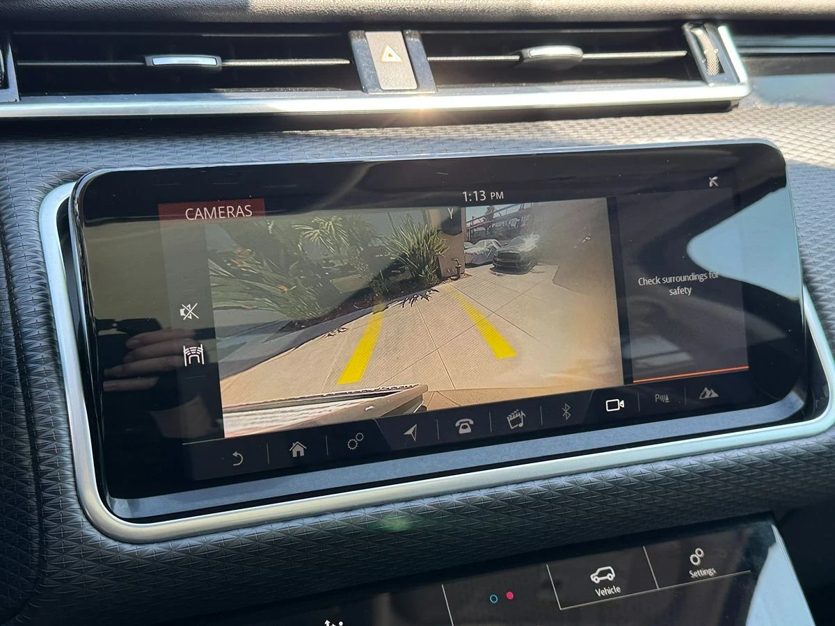 Land Rover Range Rover Velar, снимка 12 - Автомобили и джипове - 55808384