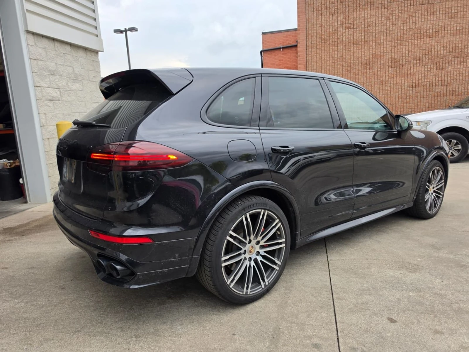 Porsche Cayenne * GTS * ���� �� �������� & ���������� | Mobile.bg � ����������� 4