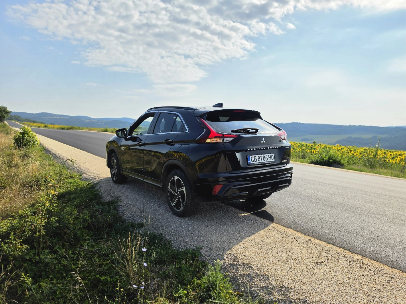 Mitsubishi Eclipse Cross 2.4 PHEV INTENSE+ 4WD | 188 к.с., снимка 7 - Автомобили и джипове - 56554591