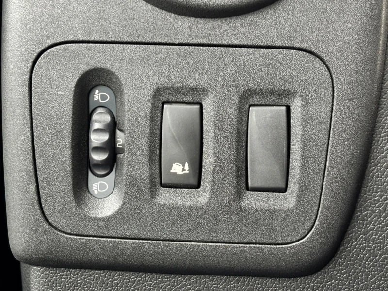 Renault Master 2.3TD/СПЕЦИАЛЕН/ВЕРИГА, снимка 14 - Бусове и автобуси - 51998355