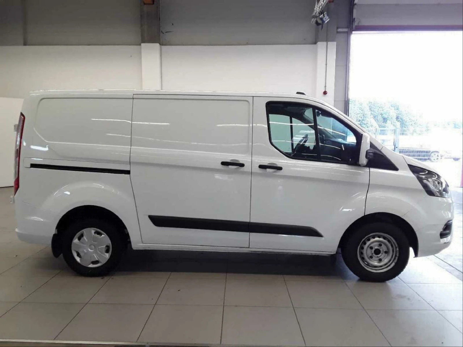 Ford Transit Custom 2.0 TREND 170к.с. - изображение 2