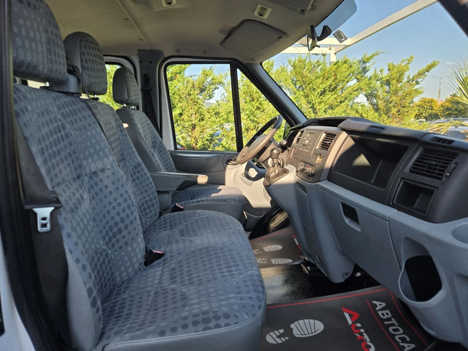 Ford Transit 2.4TD-116кс= КЛИМАТИК= ДЪЛГА БАЗА= 6МЕСТА, снимка 15 - Бусове и автобуси - 55467357