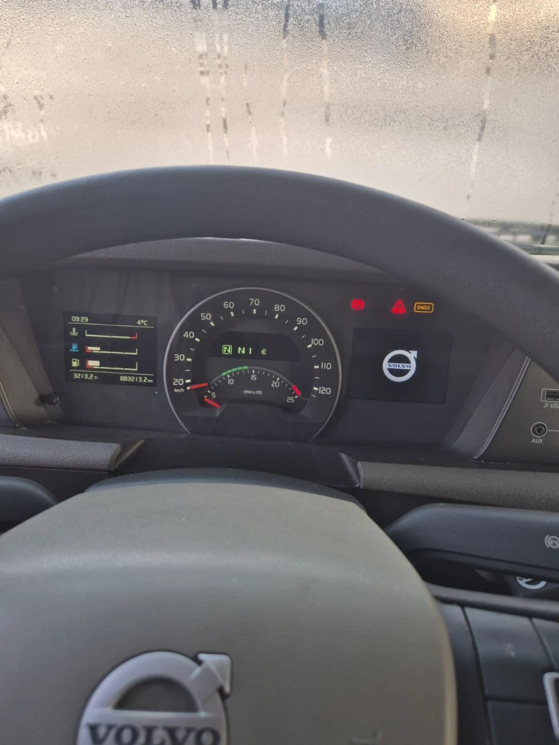 Volvo Fh, снимка 7 - Камиони - 52691610