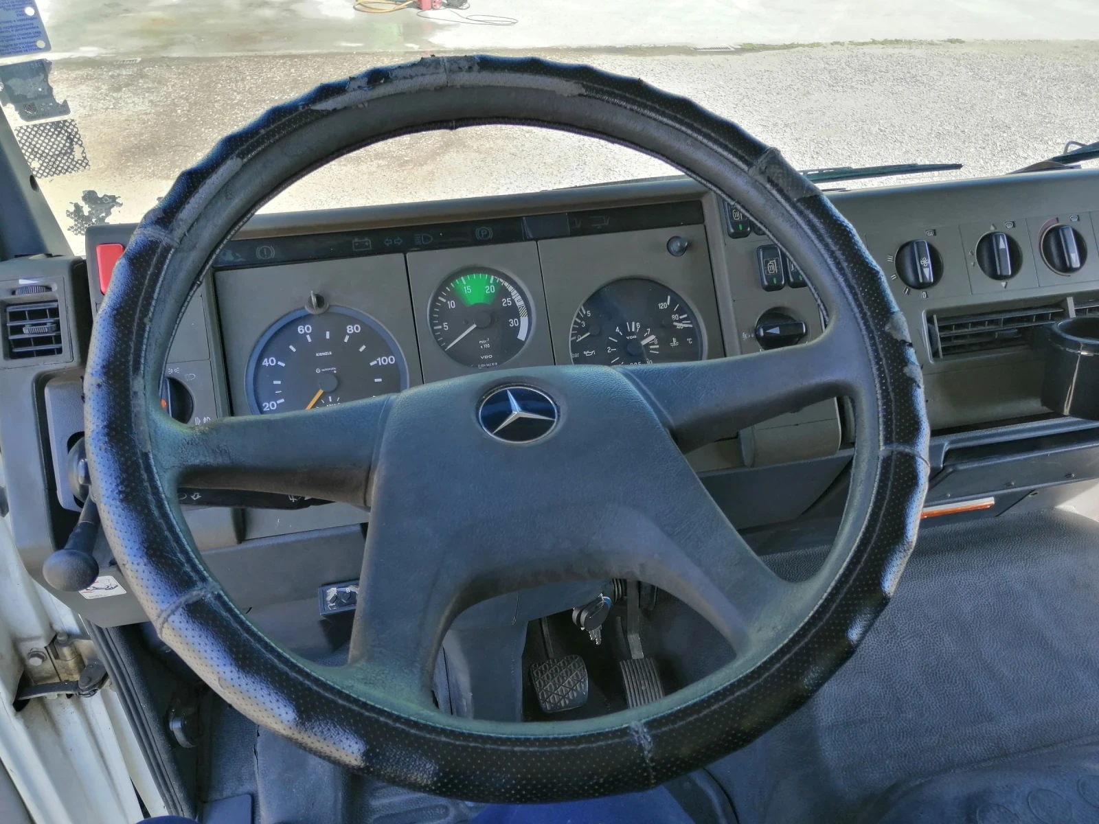 Mercedes-Benz 817  - изображение 7