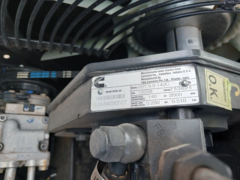 Багер Hyundai R210 Smart Plus, снимка 9 - Индустриална техника - 52621739