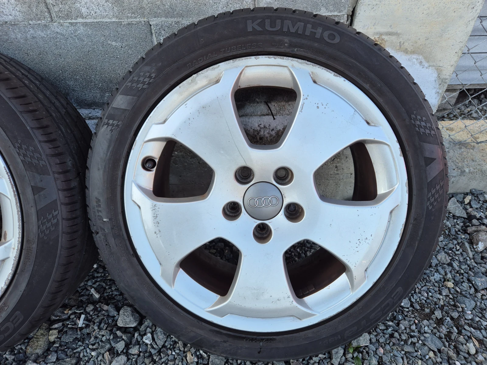    225/45R17  Audi A3 | Mobile.bg   2