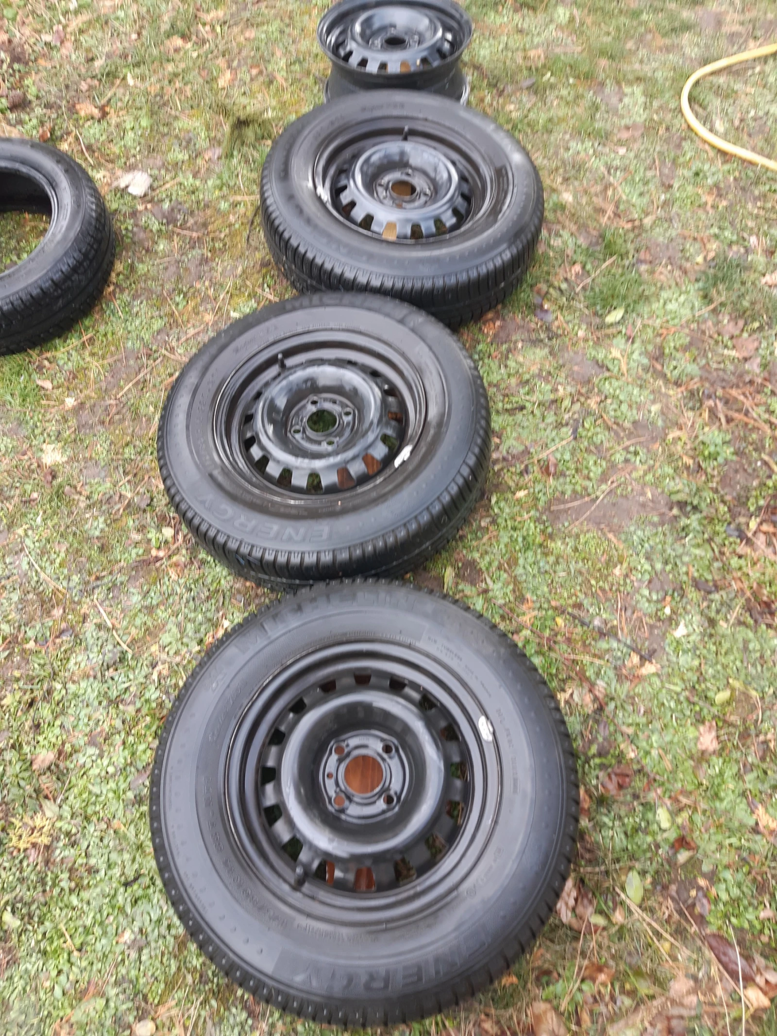 ���� � ������ 175/70R14 | Mobile.bg � ����������� 3