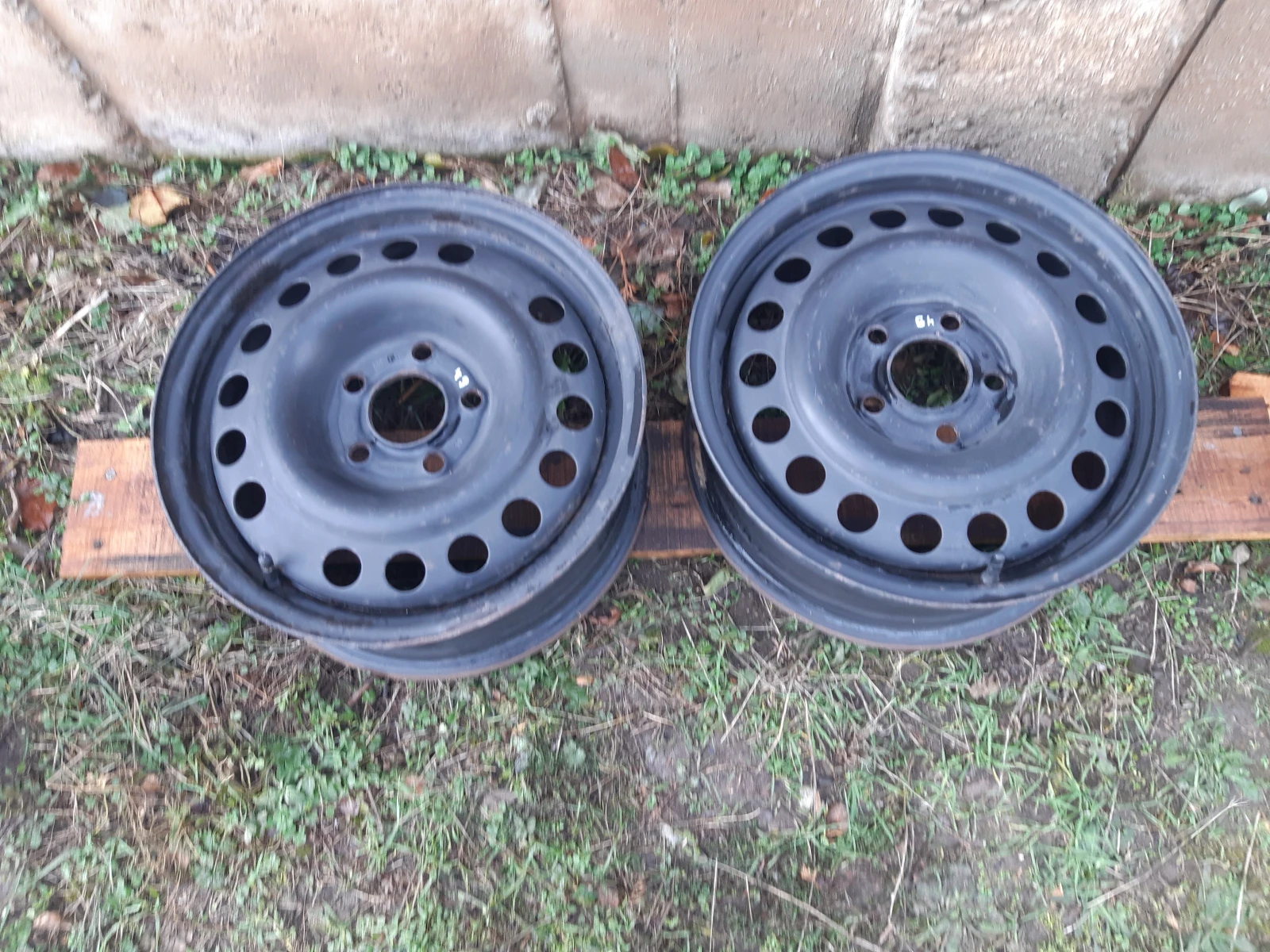 ���� � ������ 175/70R14 | Mobile.bg � ����������� 16
