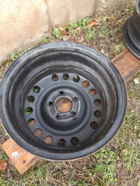 Гуми с джанти Michelin 175/70R14, снимка 11 - Гуми и джанти - 52095045