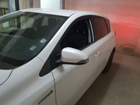 Toyota Auris, снимка 8