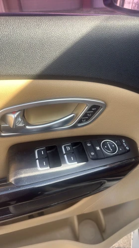 Kia Carnival 2.2 CRDi FULL TOP, снимка 5