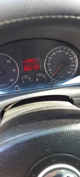 Обява за продажба на VW Touran 1.9 tdi ~3 200 лв. - изображение 7 | Auto.bg Обява за продажба на VW Touran 1.9 tdi ~3 200 лв. - изображение 7