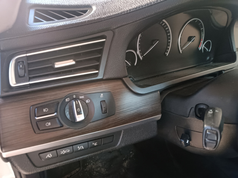 BMW 730 М-pack , снимка 7 - Автомобили и джипове - 46467750