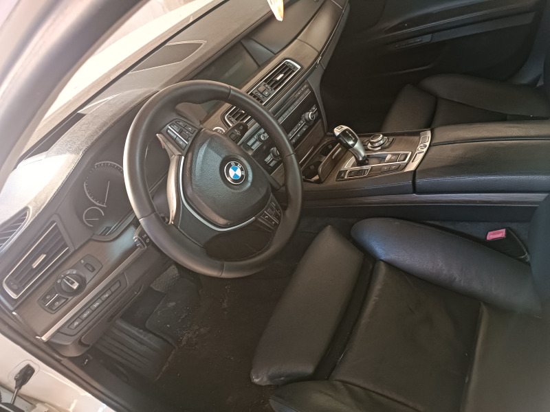 BMW 730 М-pack , снимка 8 - Автомобили и джипове - 46467750