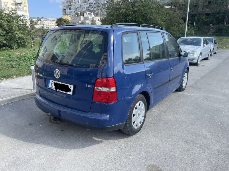 VW Touran 1.9TDI, снимка 3 - Автомобили и джипове - 47363795