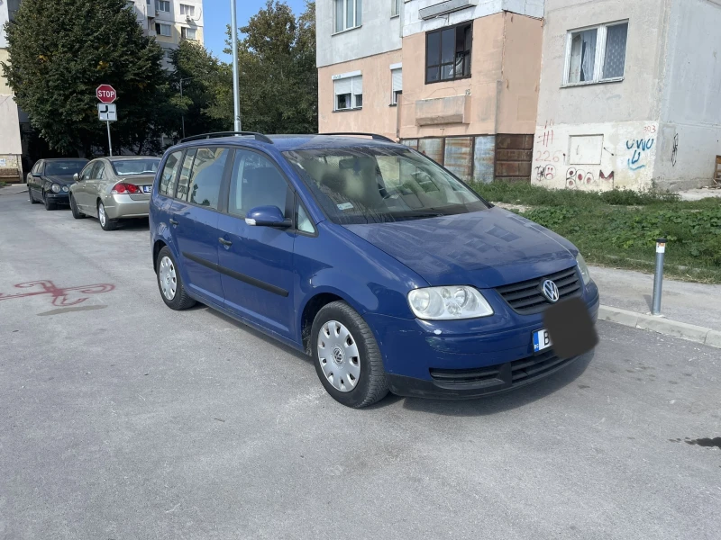 VW Touran 1.9TDI, снимка 2 - Автомобили и джипове - 47363795