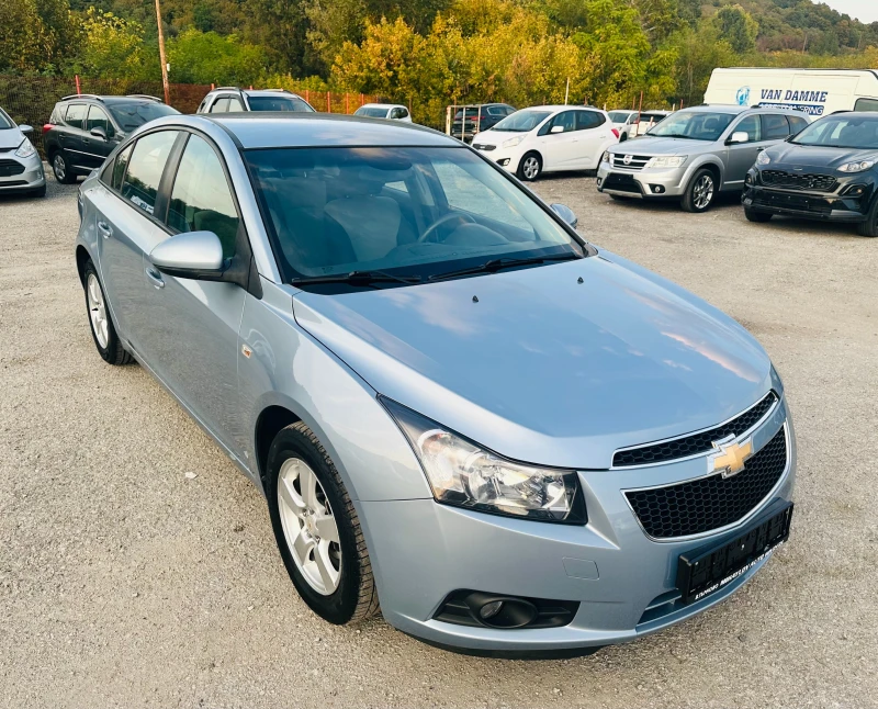 Chevrolet Cruze 1.6 I КАТО НОВА, снимка 1 - Автомобили и джипове - 47374777