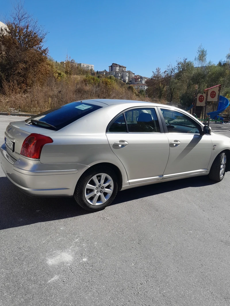 Toyota Avensis D4D, снимка 5 - Автомобили и джипове - 47648439