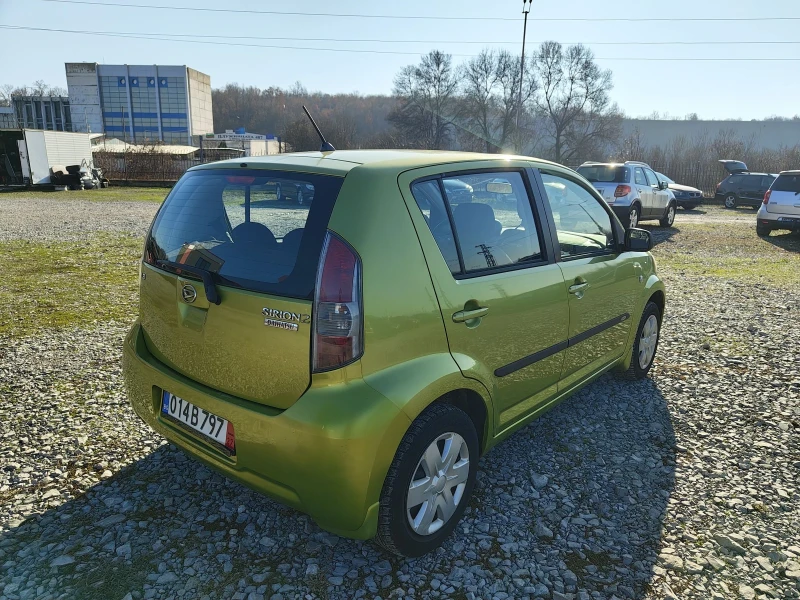 Daihatsu Sirion 1.3 - АВТОМАТИК, снимка 7 - Автомобили и джипове - 48228094