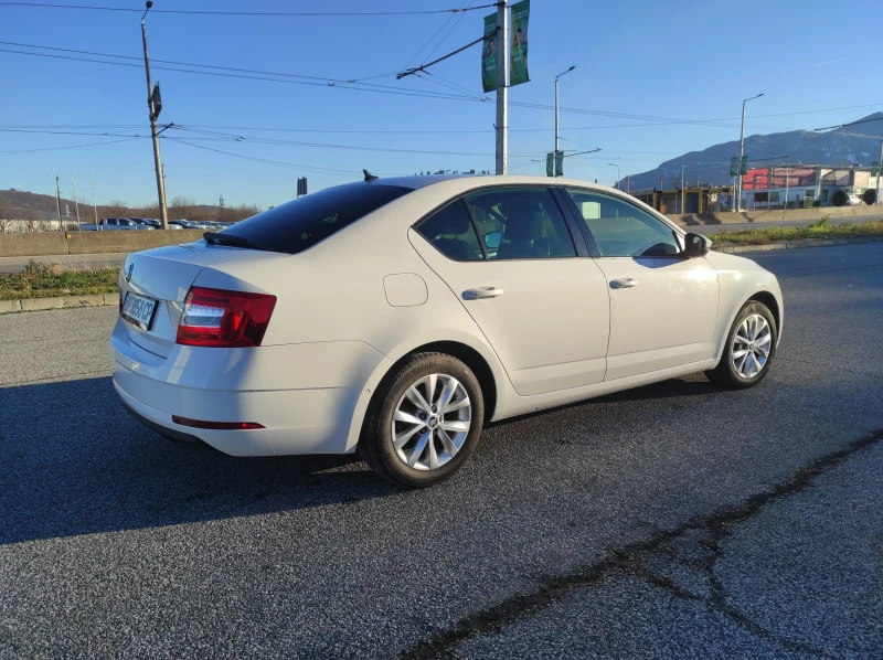 Skoda Octavia Facelift, Navi, Camera, снимка 5 - Автомобили и джипове - 49530620