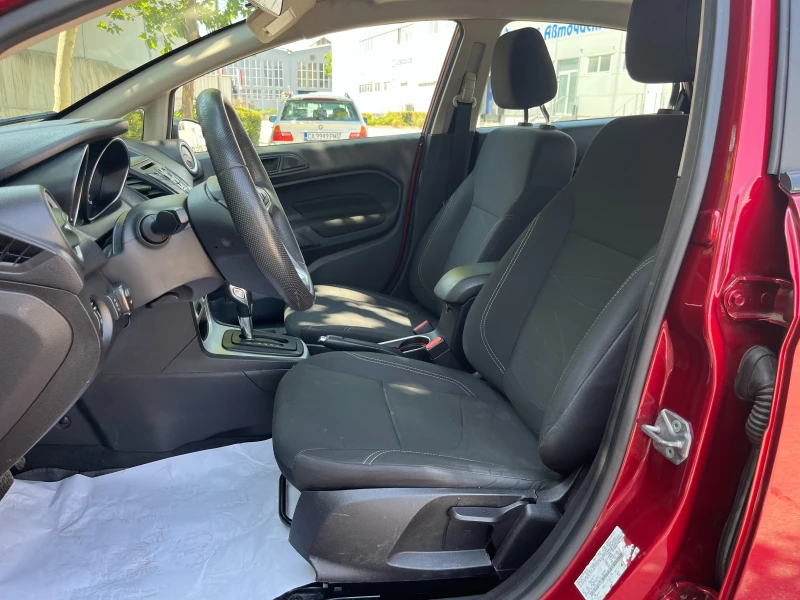 Ford Fiesta 1.6i Автомат 99000км!, снимка 7 - Автомобили и джипове - 51139670