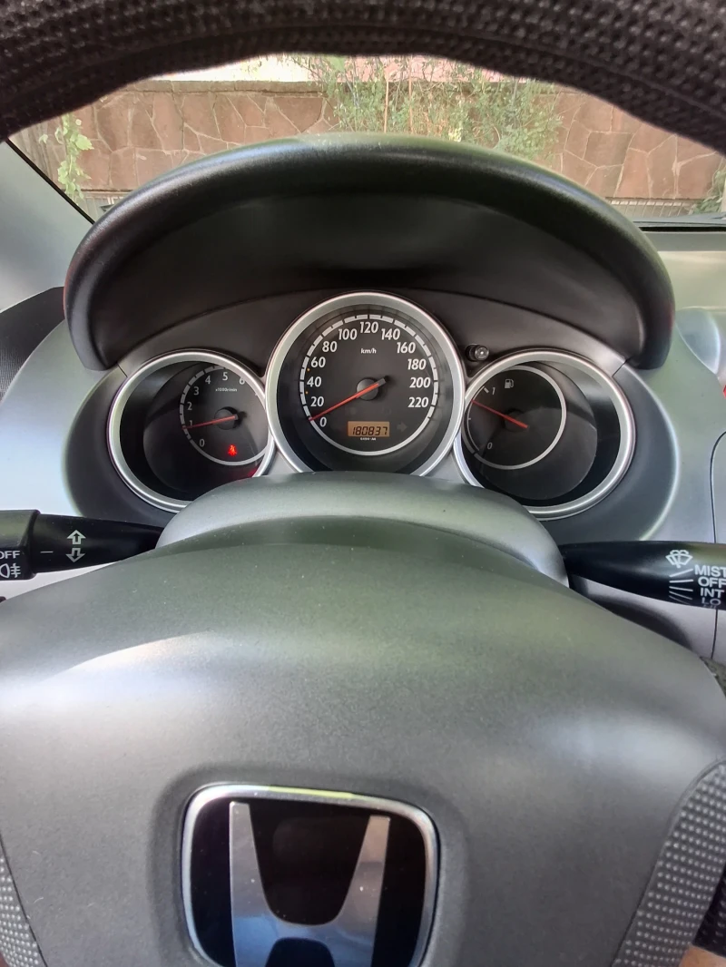 Honda Jazz, снимка 12 - Автомобили и джипове - 52563380