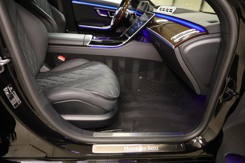 Mercedes-Benz S 450 d Long AMG 3xTV Ексклузив Вентилация Масаж Панорам, снимка 11 - Автомобили и джипове - 52667875